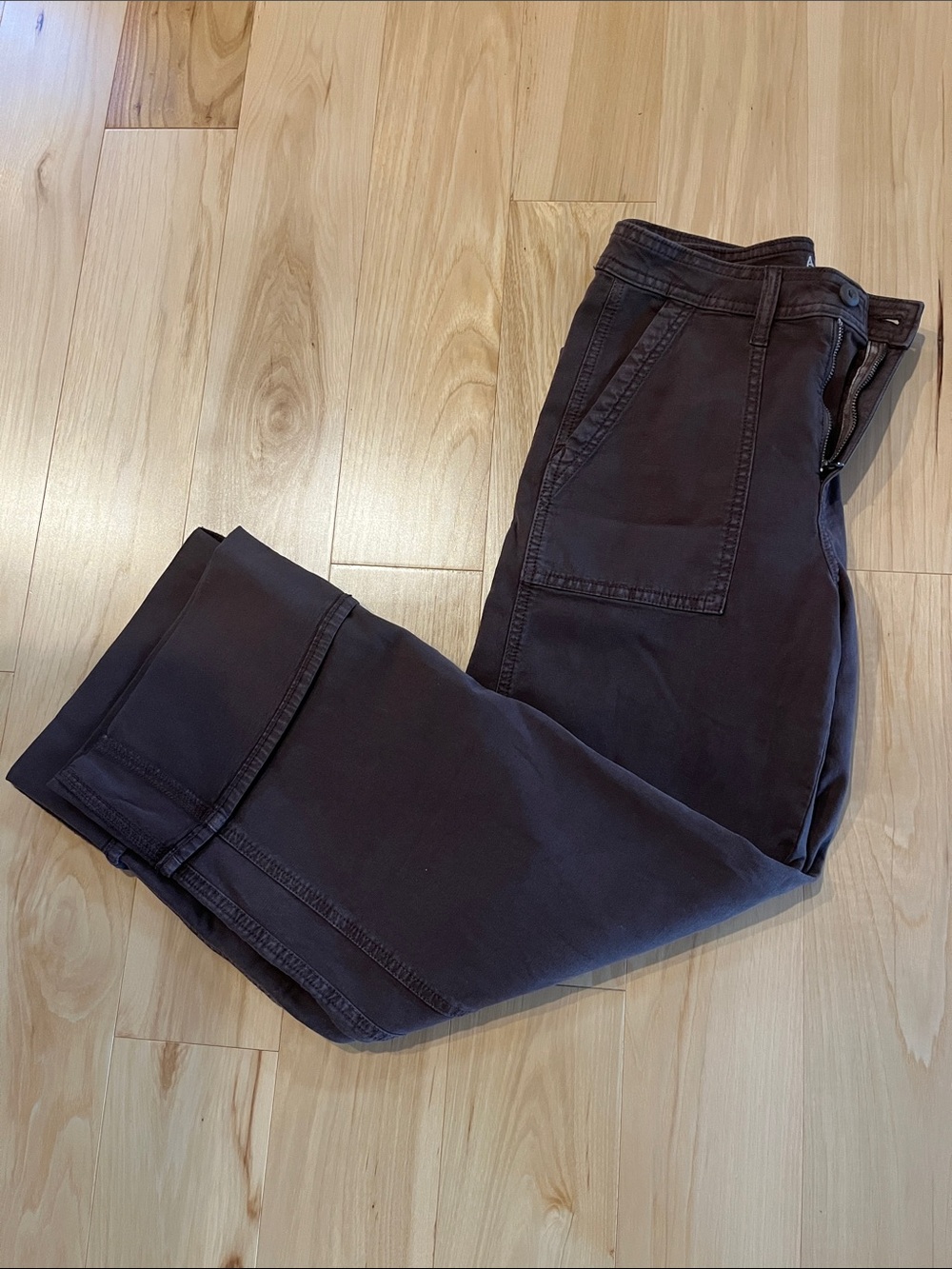 American Eagle Outfitters Women's Dark Brown Cargo Jeans